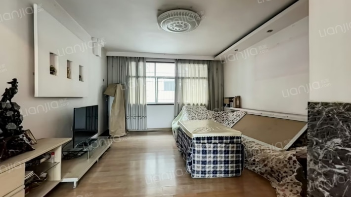 机械厂宿舍二手房实景图