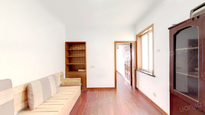 杏花新苑二手房实景图