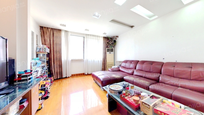 嘉宝花园一期二手房实景图