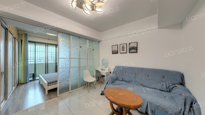 正大广场二手房实景图