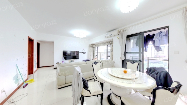 世荣蓝湾半岛二手房实景图