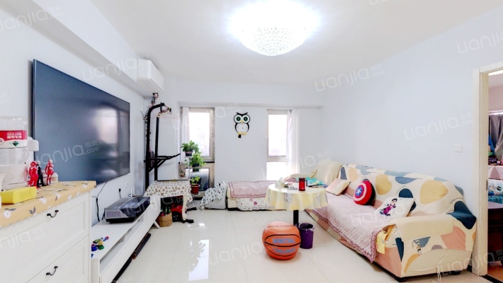 远见国际公寓二手房实景图