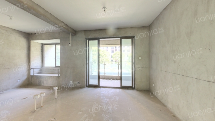 雅徽苑二手房实景图