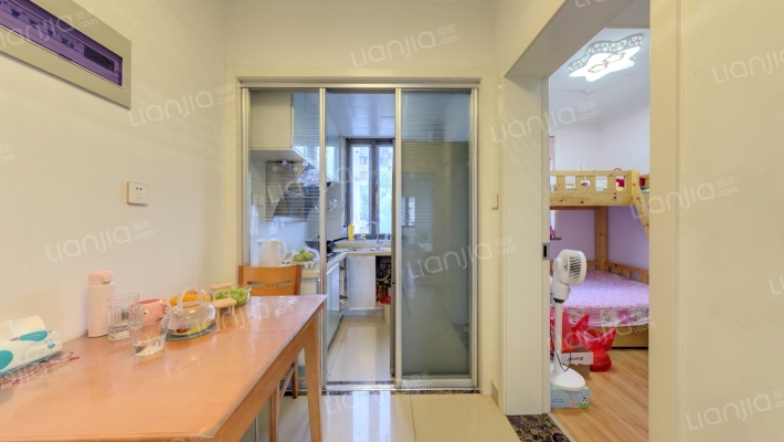 时花公寓二手房实景图