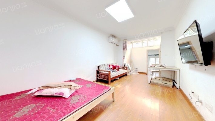 闸北场中公寓二手房实景图