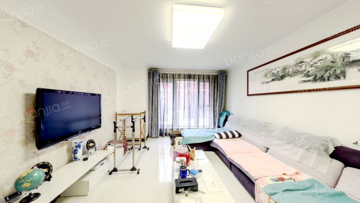 亚泰桂花苑二手房实景图