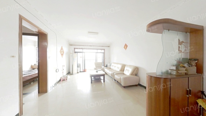 新东方花园二手房实景图