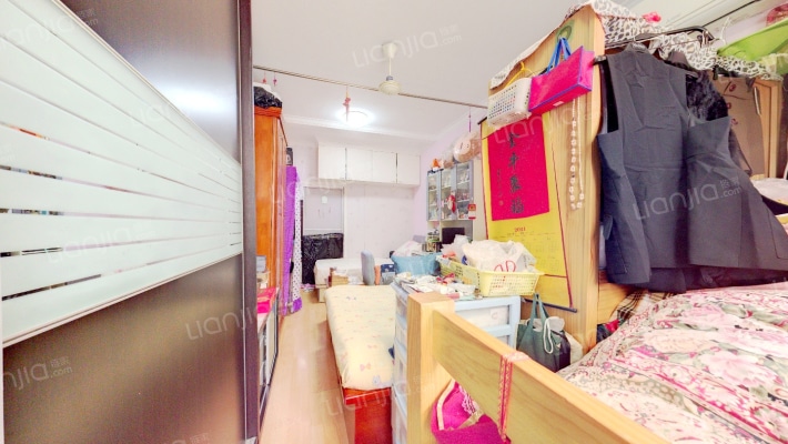 大西小区二手房实景图