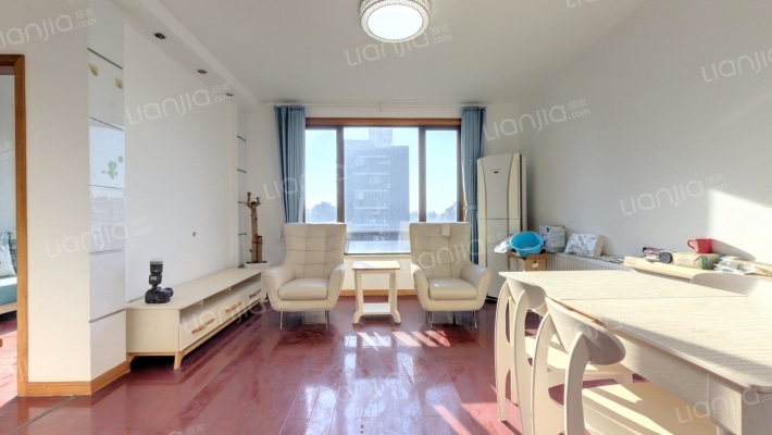 铂金华府二手房实景图