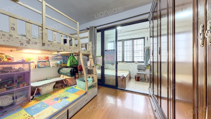 品欣雅苑二手房实景图