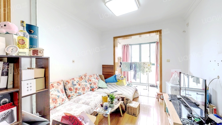 新高苑(二期)二手房实景图