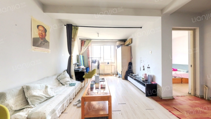 虎山花苑F区二手房实景图