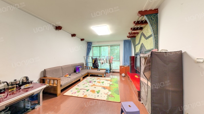 黔江名典小区二手房实景图