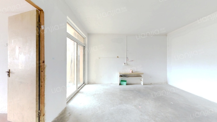 江南庭园二手房实景图