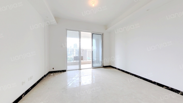 听湖九园二手房实景图