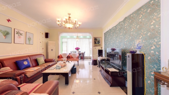 置信丽都花园D区二手房实景图