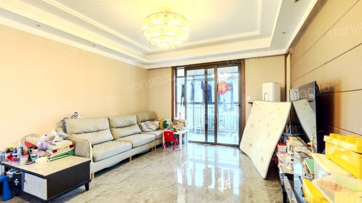 裕亚银湖城二期二手房实景图