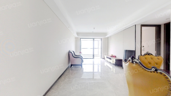 融创中心融宸二手房实景图