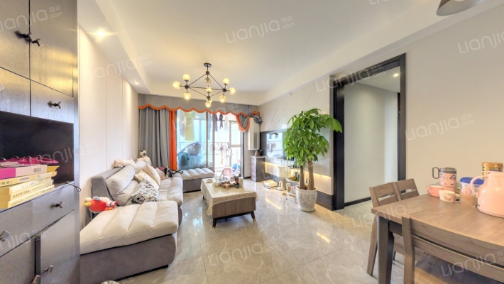 恒瑞新川中心一期二手房实景图