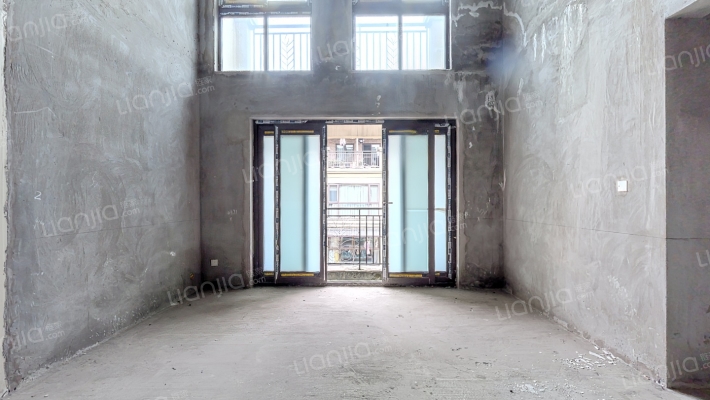 俊峰香格里拉二手房实景图