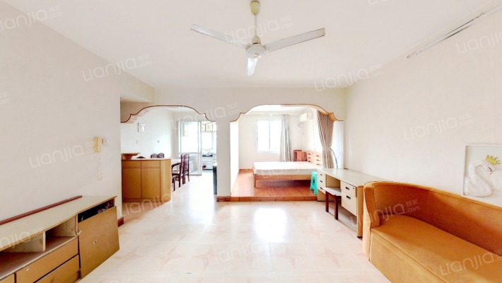 中钢宿舍二手房实景图