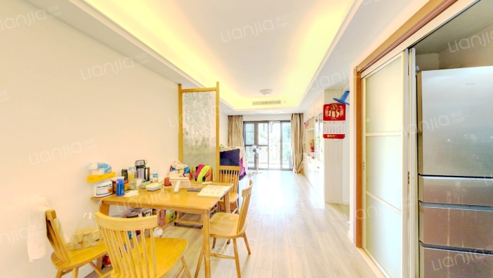 万科金域蓝湾二期二手房实景图