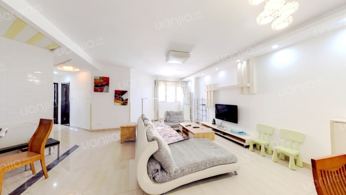 彩虹新都二手房实景图