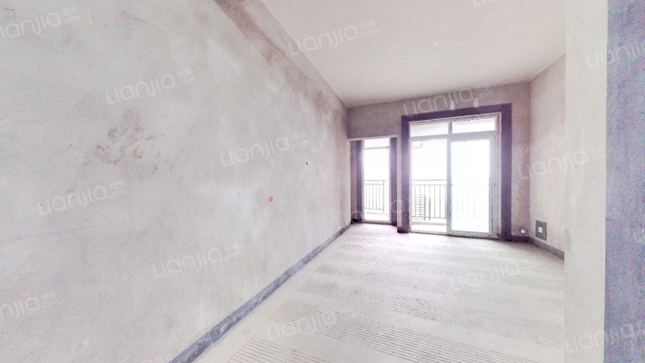 康田蔚蓝海D区二手房实景图