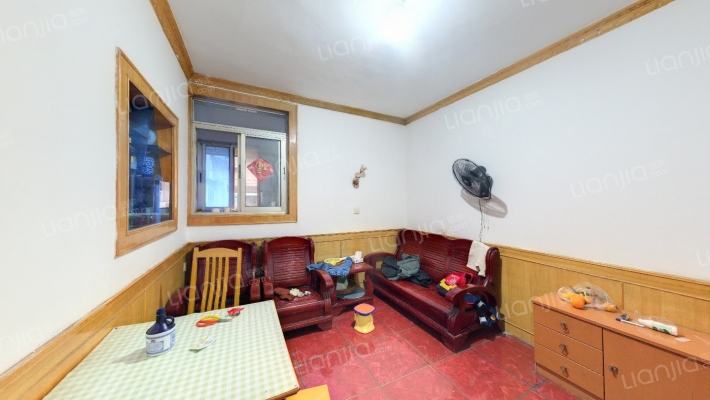 江西省二建象湖小区二手房实景图