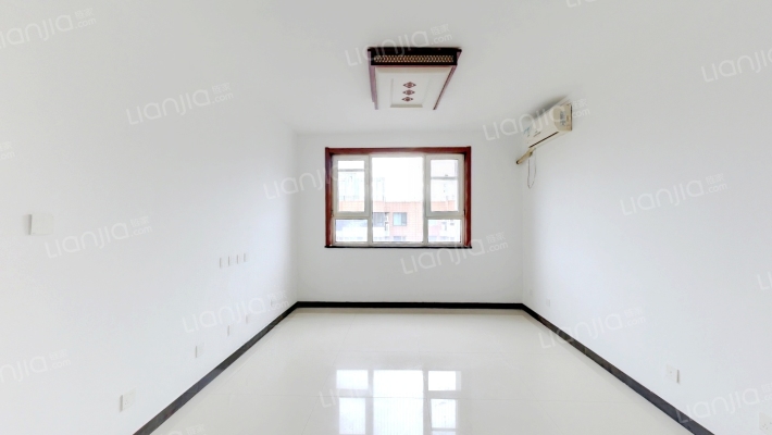 世奥花苑二手房实景图