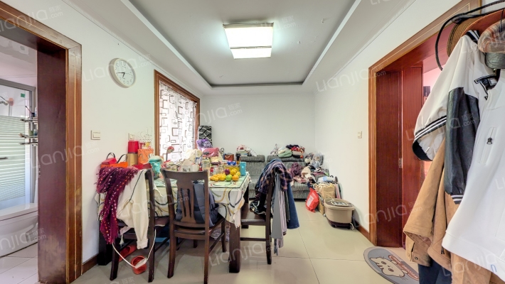 富强新苑一区二手房实景图