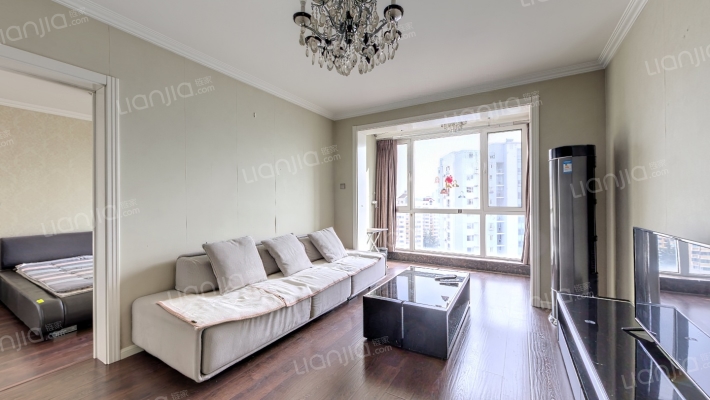 冠青苑二手房实景图