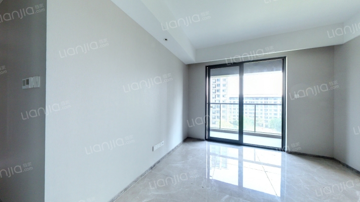 绿城桂语映月二手房实景图