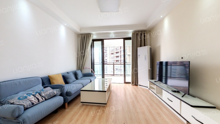 长嘉汇一期二手房实景图