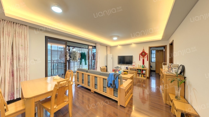 万科梅溪郡二手房实景图