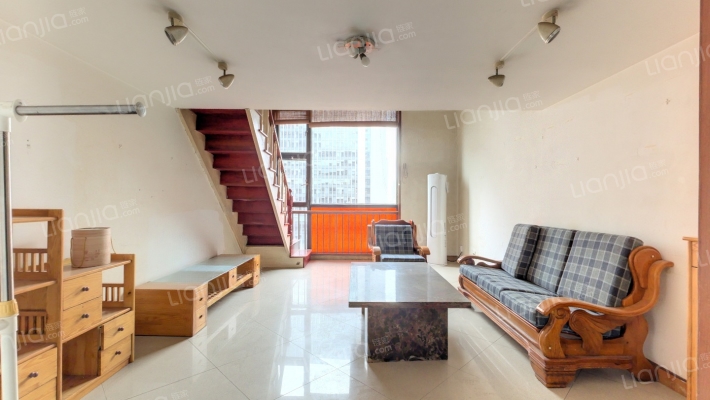 曼哈顿一期二手房实景图