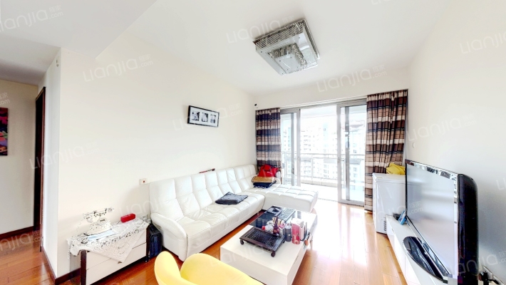 仁恒河滨城(三期)二手房实景图