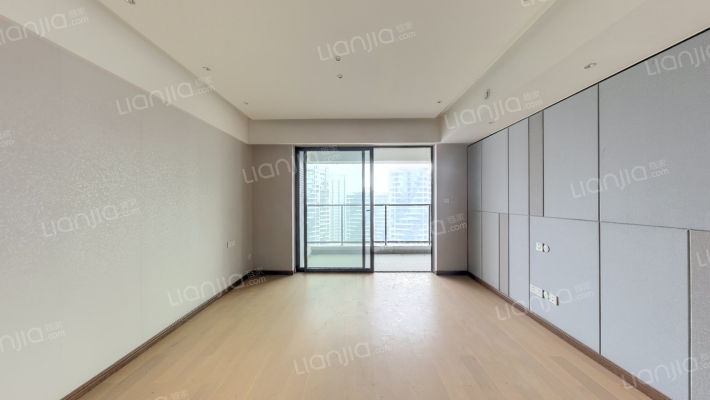 富豪公馆二手房实景图