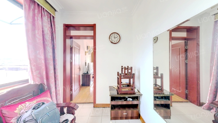 光华东街16号小区二手房实景图