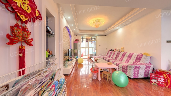 花畔里二手房实景图