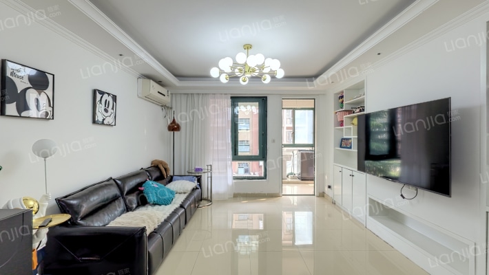 爵士风情花园二手房实景图