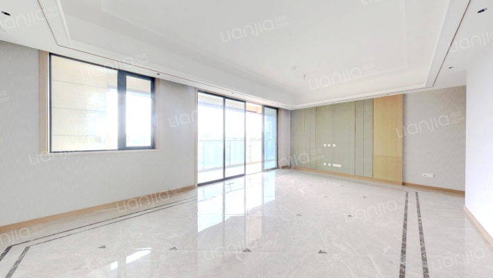 麓鸣九天麓语苑二手房实景图