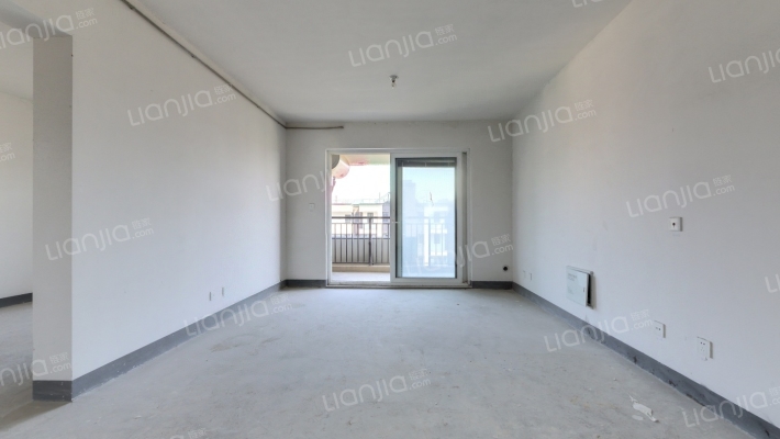 世茂荣里二期二手房实景图