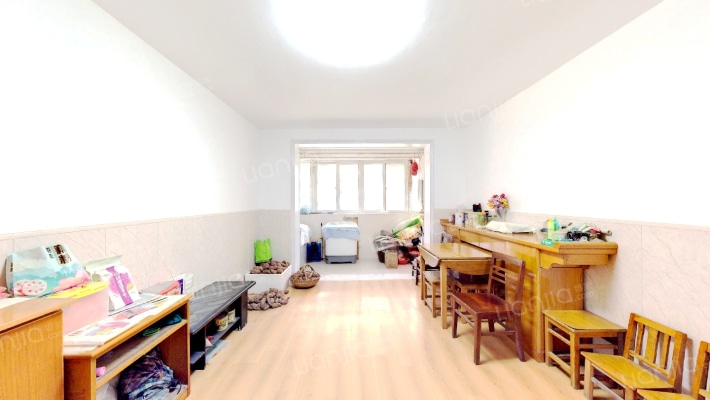 旺运花园二手房实景图