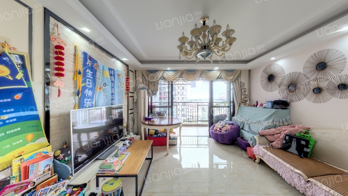 越秀可逸阳光二手房实景图