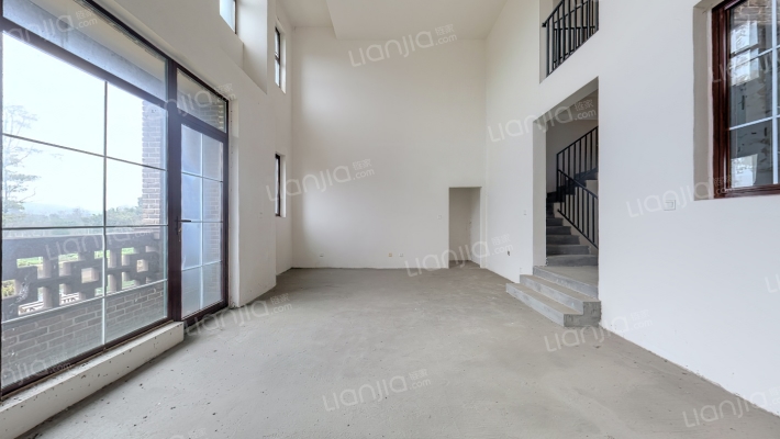 安菲娅岛二手房实景图