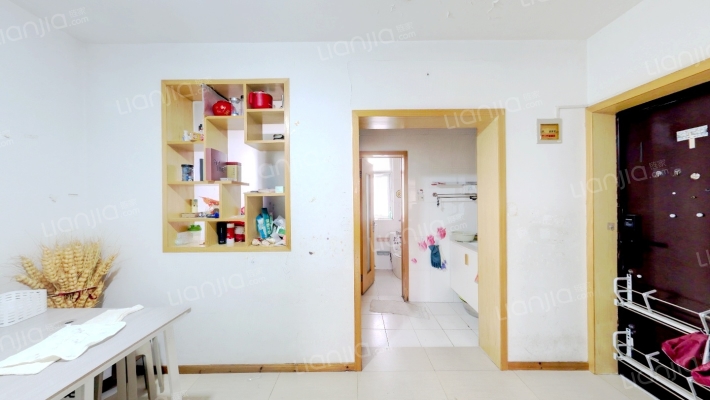 第四医院宿舍二手房实景图