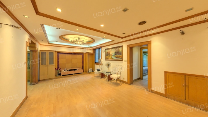 心族公寓二手房实景图