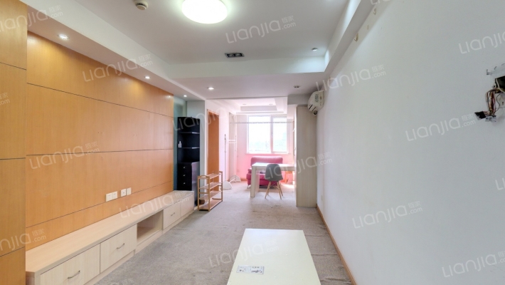 天安恒隆花园二手房实景图