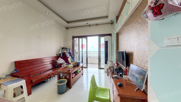 国际社区观邸二组团二手房实景图